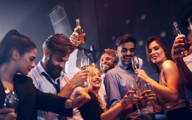 We’re All Really Bad at Knowing When to End a Conversation at a Party