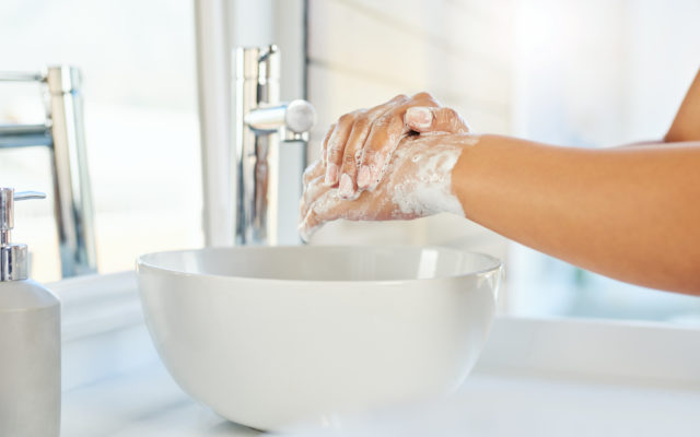59% of Kids Just Pretend to Wash Their Hands in the Bathroom