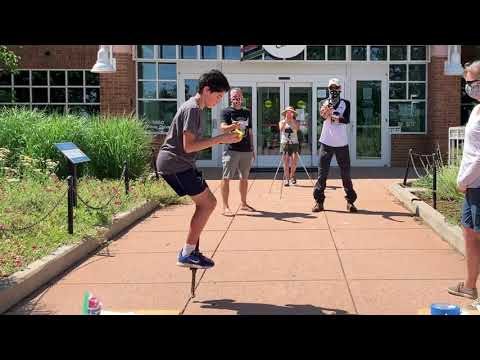 A New World Record for Solving a Rubik’s Cube While on a Pogo Stick