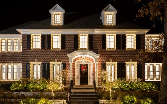 The McCallister House from “Home Alone” Is Available to Rent for One Night Only on Airbnb