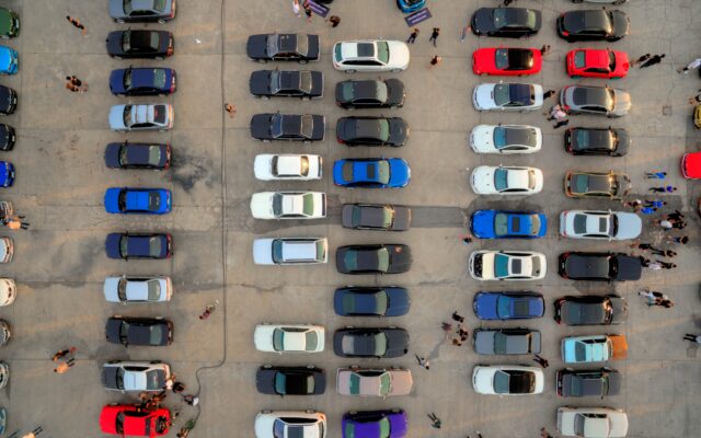 Here Are the 10 Most Unbreakable Rules of Parking Lot Etiquette