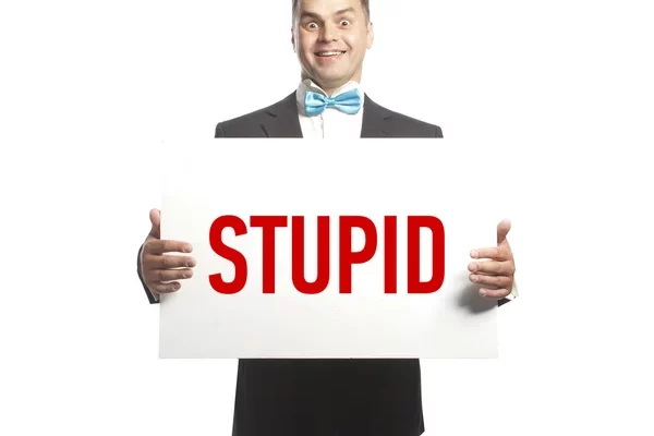 Is Everyone Stupid? The Five Rules for Surviving in a Stupid World